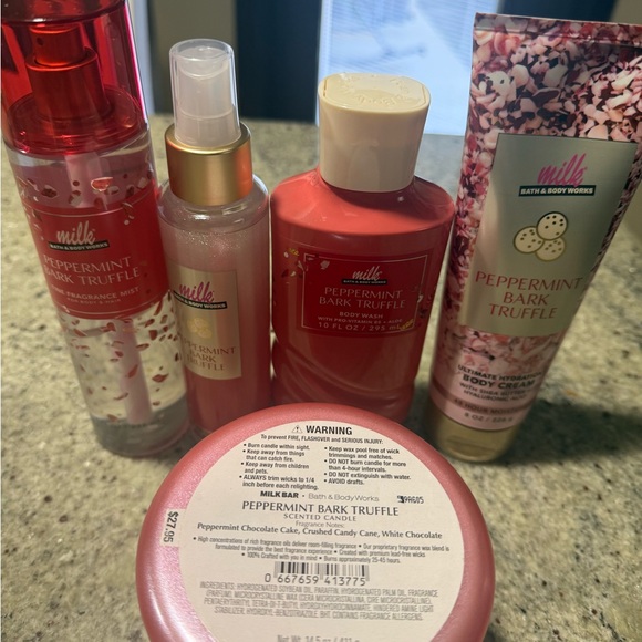 bath and body works peppermint bark truffle set - Picture 2 of 2